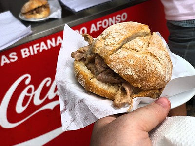 bifana sandwich