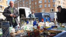 Paris: Dealers to meet at the Porte de Vanves flea market