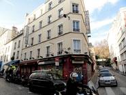 Village Hostel, Paris