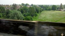 London’s Heathrow Express: 15 minutes of theatre