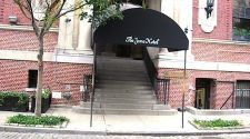 New York: 6 clean and central hotels for under $100