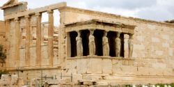 Athens: Visit the new Acropolis Museum for €1