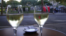 Paris: When (and when not) to tip in Paris